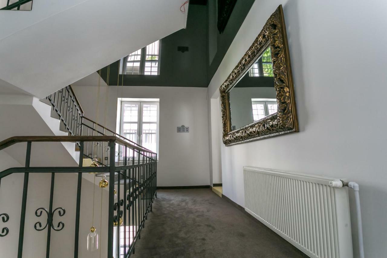 Apart Hotel Golden Apartments Kösice Dış mekan fotoğraf